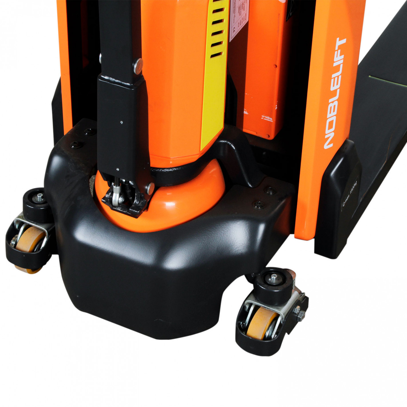 transpaleta-electrica-1500kg-pte15n 13